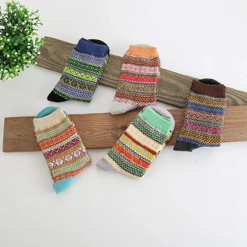 5 Pairs Classic Wool Cabin Socks – Warm and Cozy Comfort