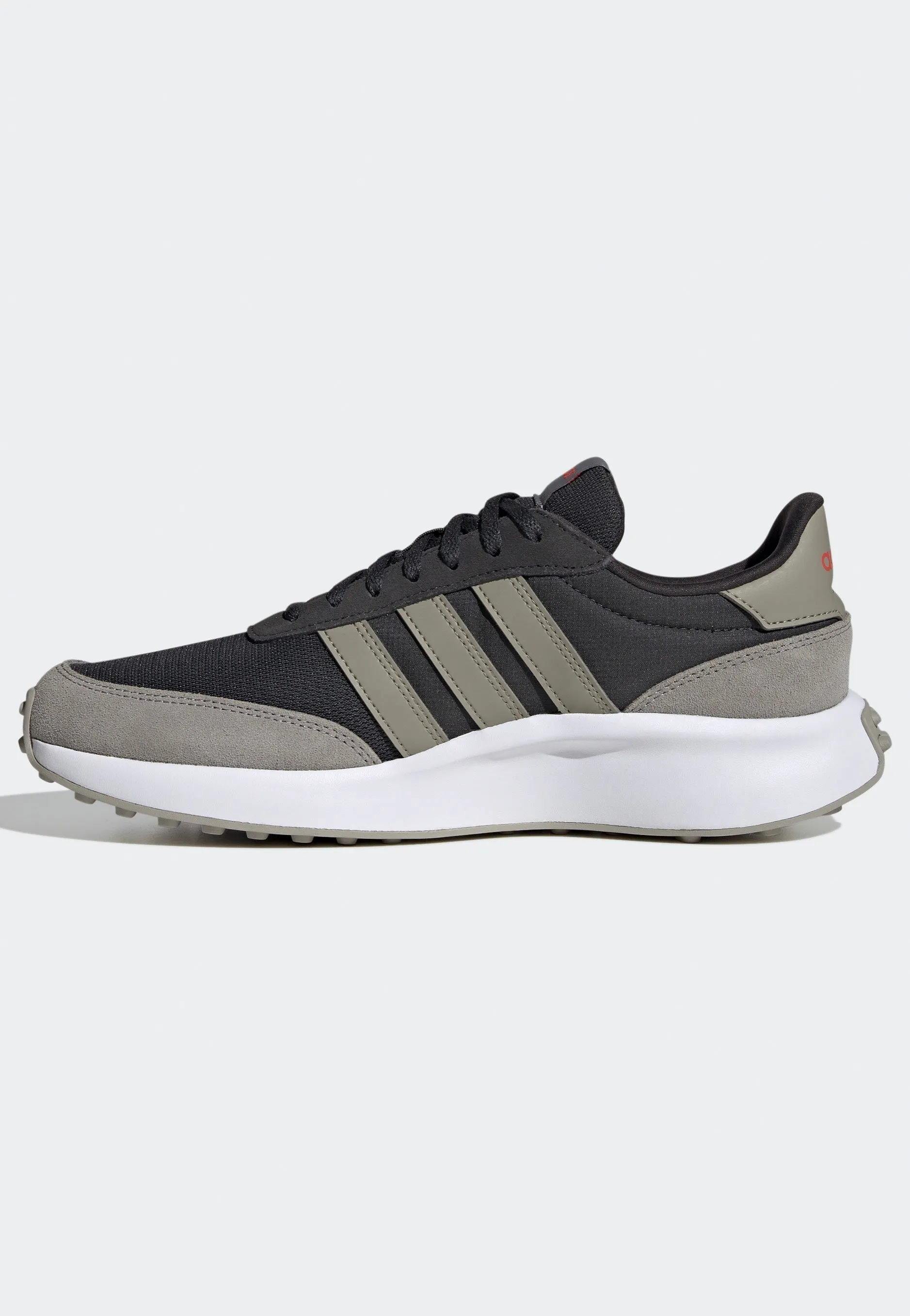 Adidas - Run 70S Carbon/Silpeb/Grethr - Shoes