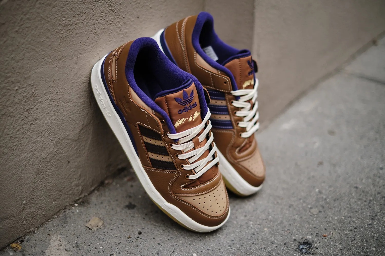 Adidas x "Heitor" Forum 84 Low ADV Herren Skate Schuhe