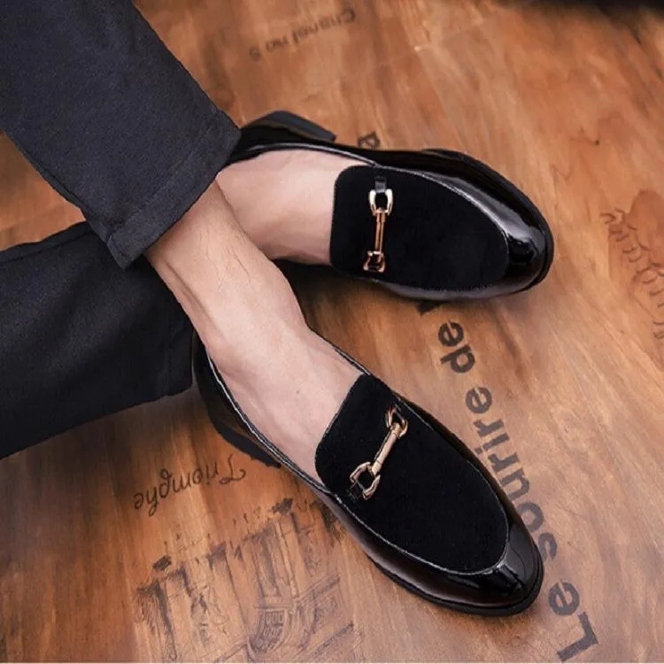 British-Inspired Slip-On Men's Casual Pointed Shoes