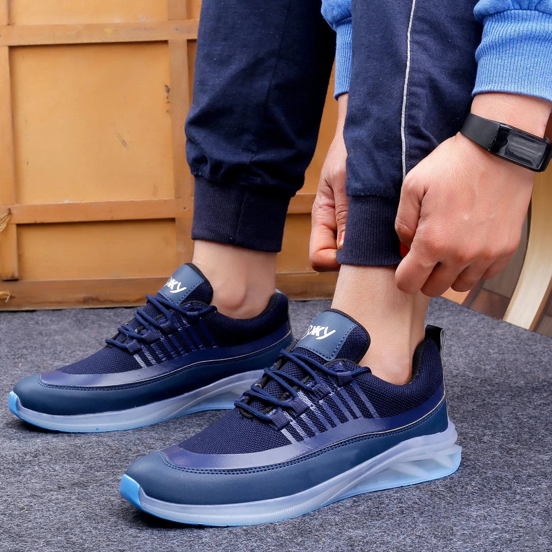 Bxxy's Fashionable Sports Shoes For Men