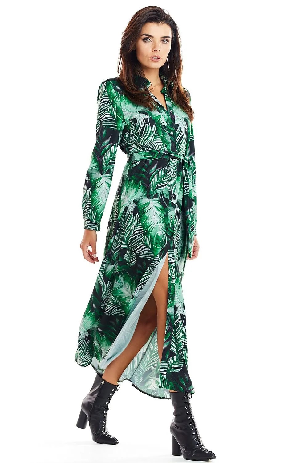 Chic Flared Maxi Dress with Adjustable Belt