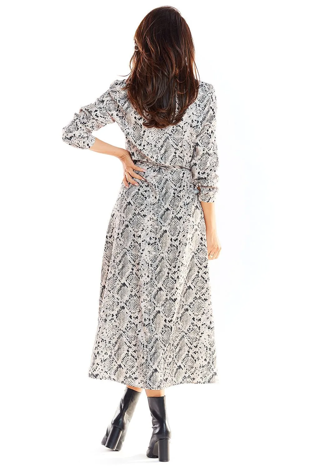 Chic Flared Maxi Dress with Adjustable Belt