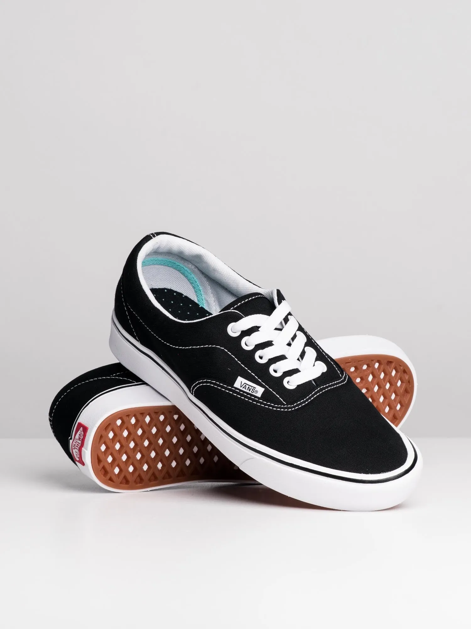 MENS VANS COMFYCUSH ERA SNEAKERS - CLEARANCE