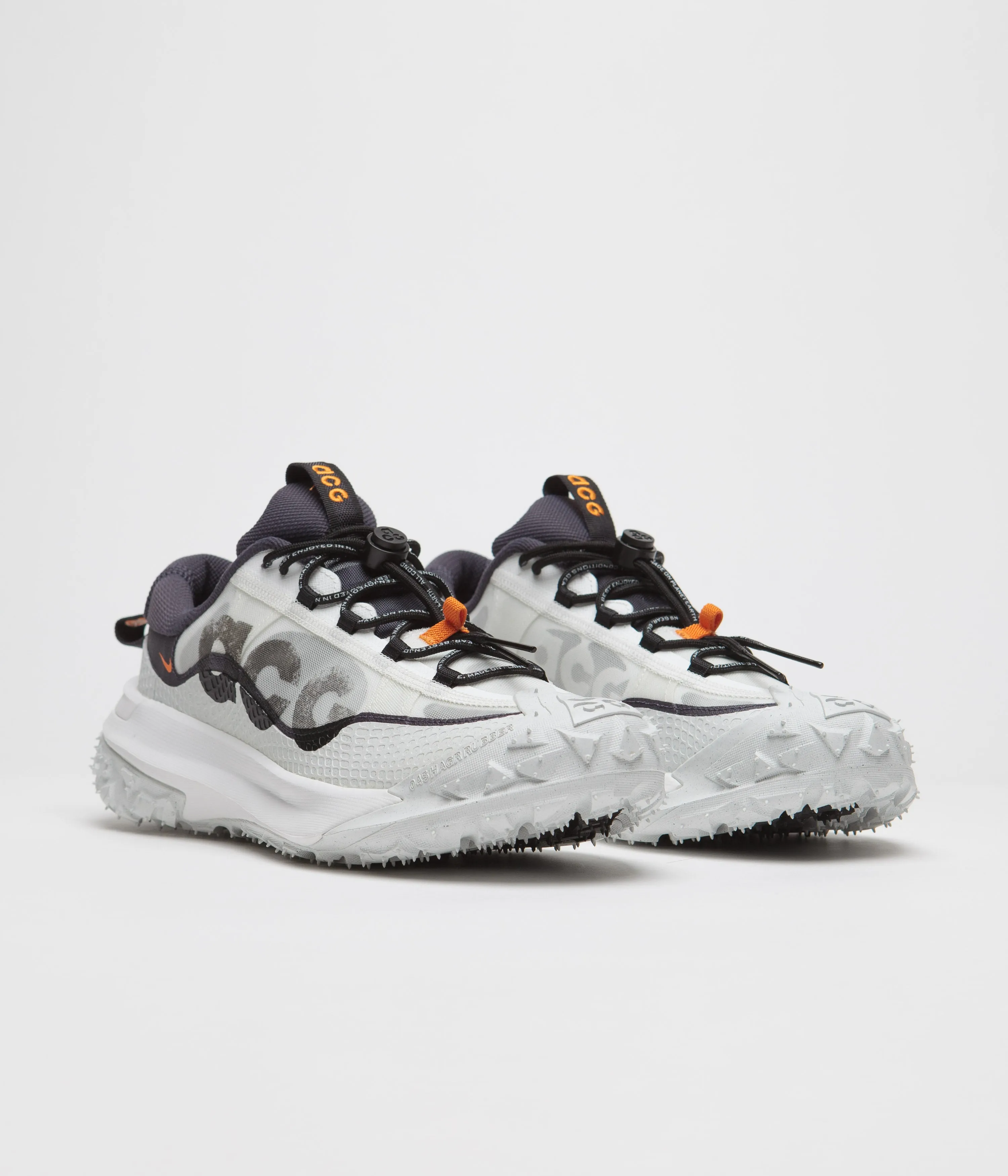 Nike ACG Mountain Fly 2 Low Shoes - Gridiron / Black - Summit White - Summit White