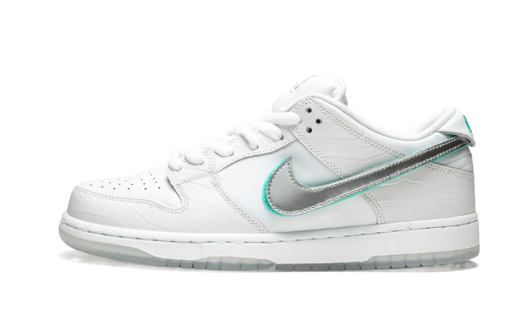 Nike SB Dunk Low "Diamond"