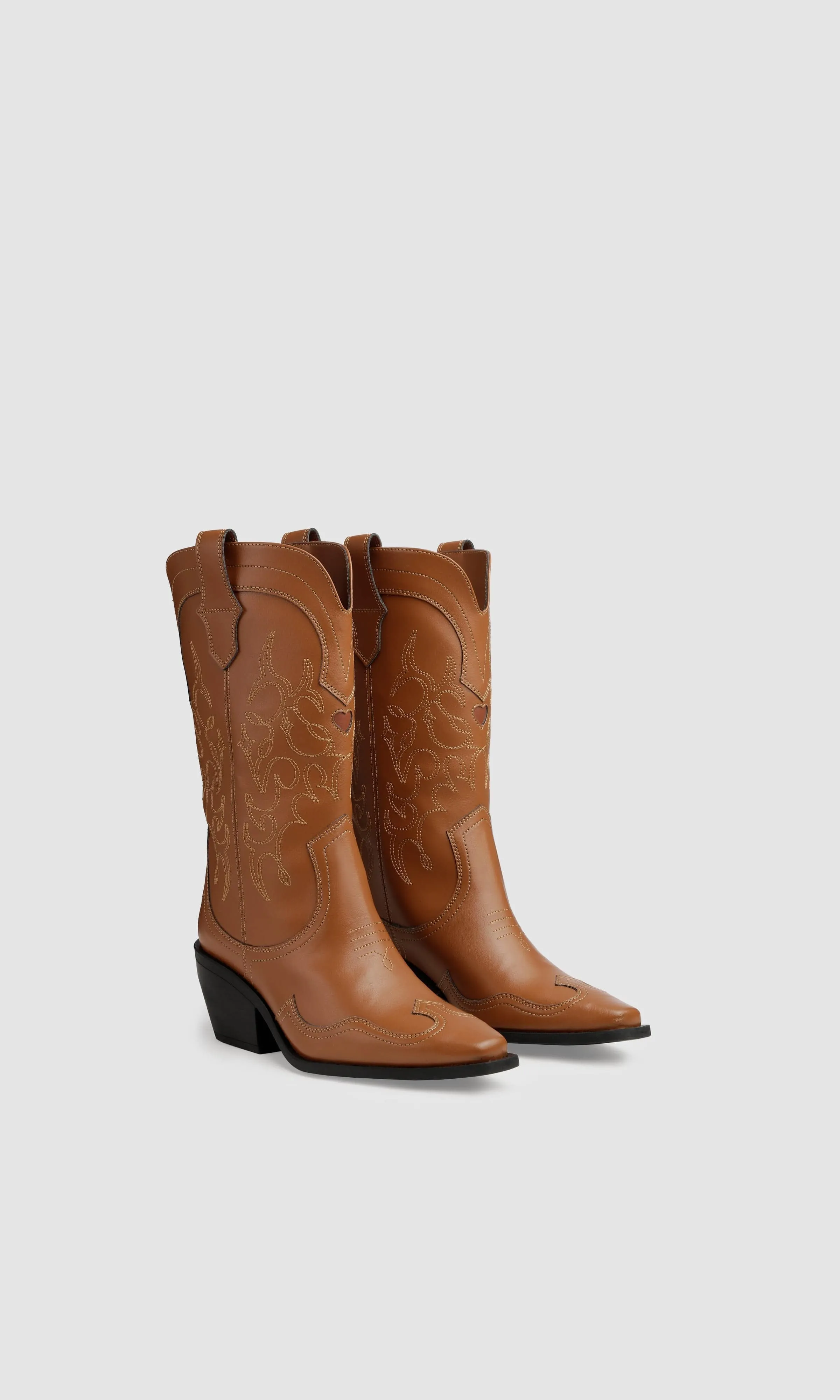 Regan II Vegan Apple Leather Cowboy Boots | Ginger