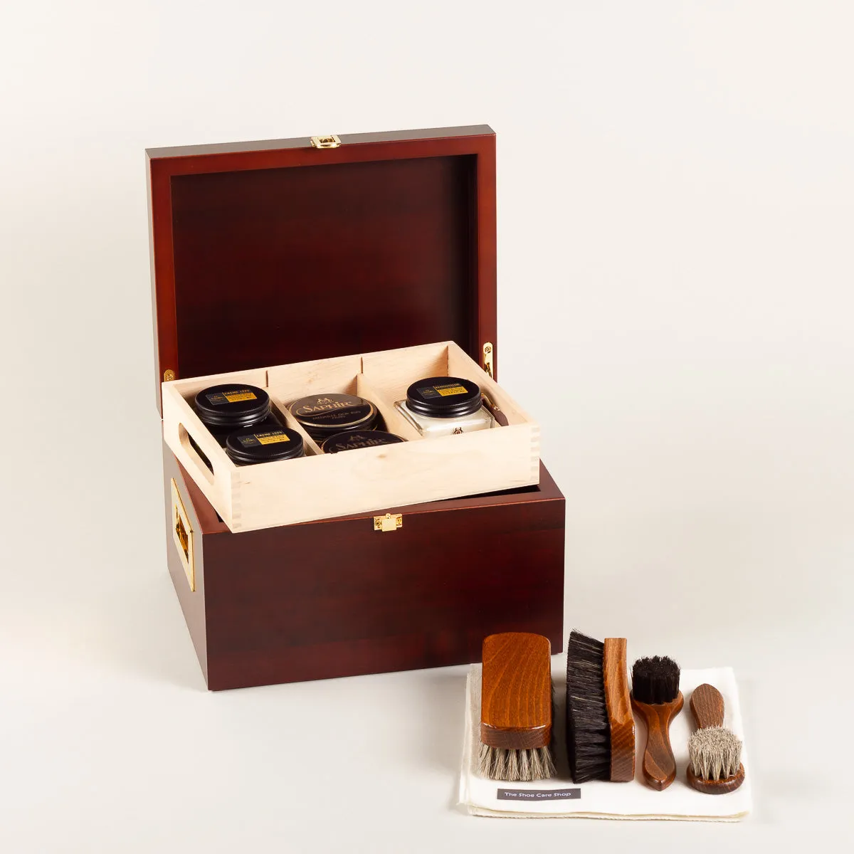 Shoe care valet Saphir Deluxe - cherrywood