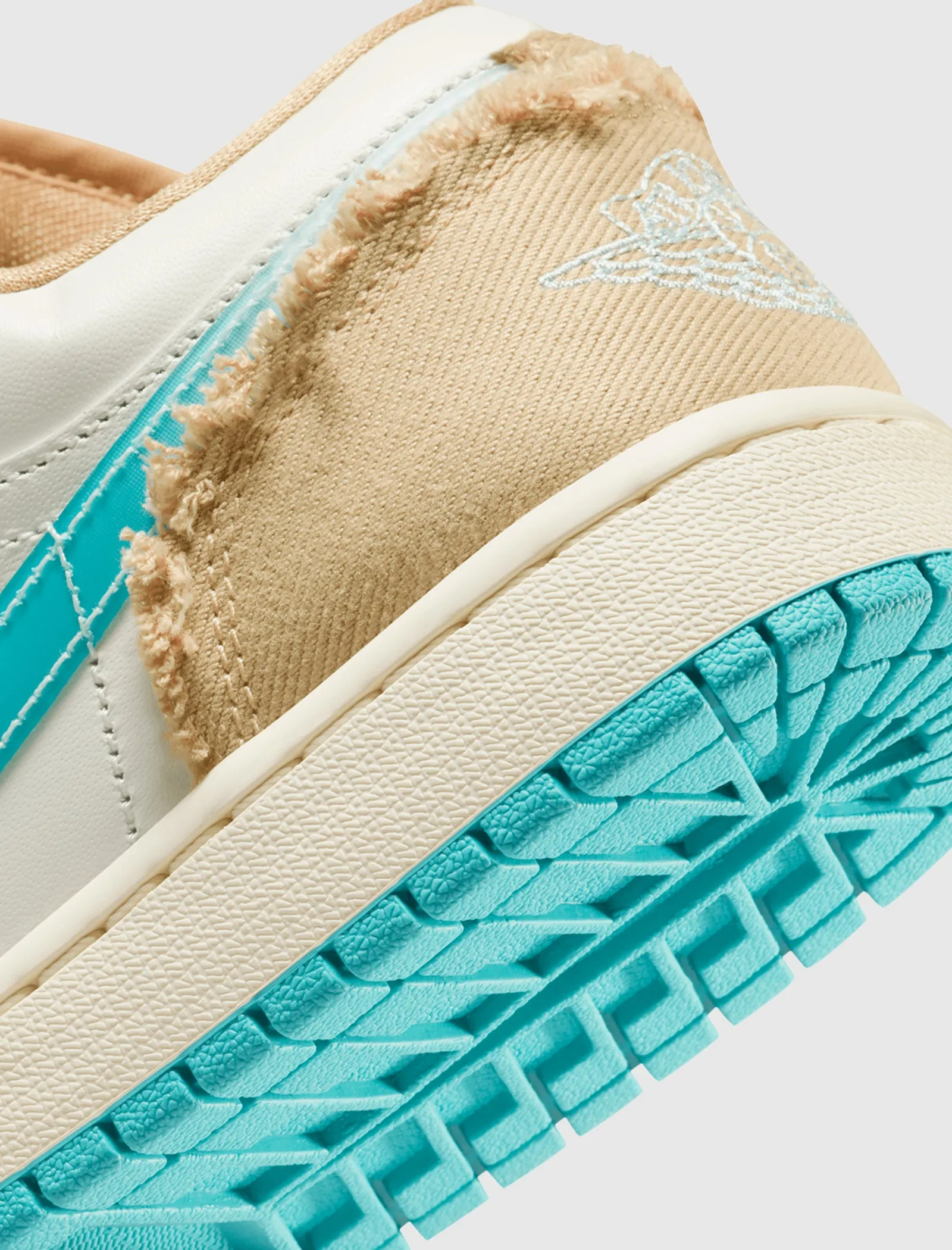 WOMEN'S AIR JORDAN 1 LOW "WAVE"